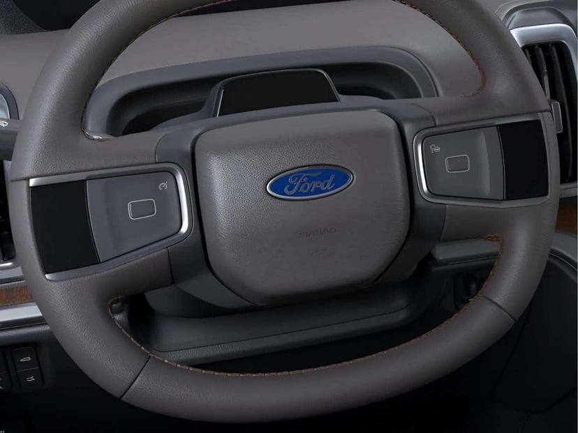 2026 Ford Expedition - Image 11