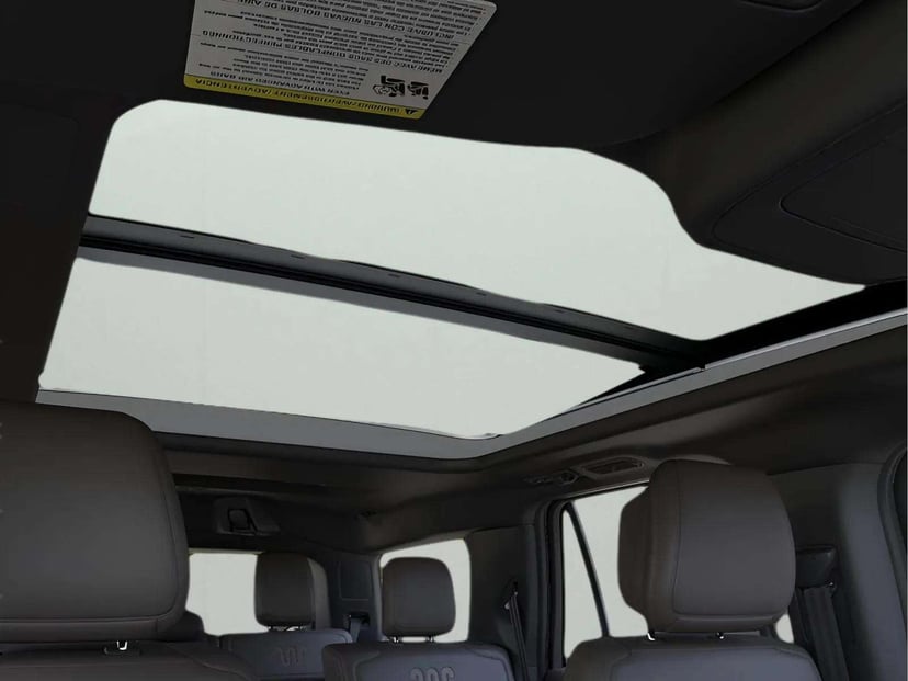 2026 Ford Expedition - Image 16