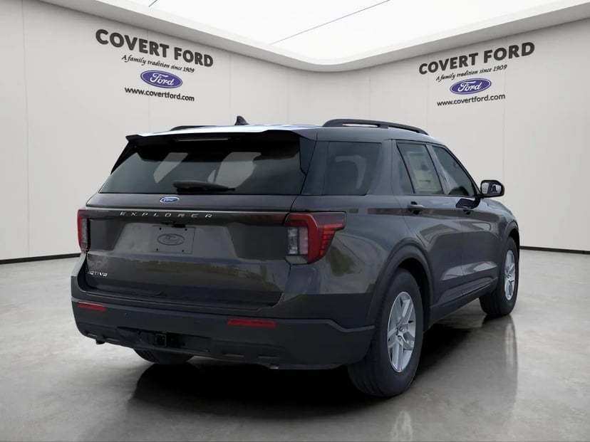 2026 Ford Explorer - Image 8