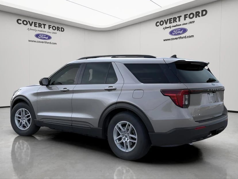 2026 Ford Explorer - Image 4