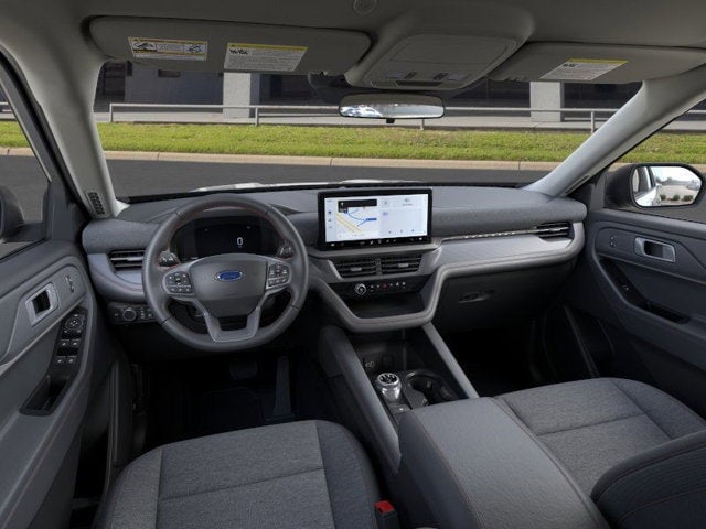 2026 Ford Explorer - Image 32