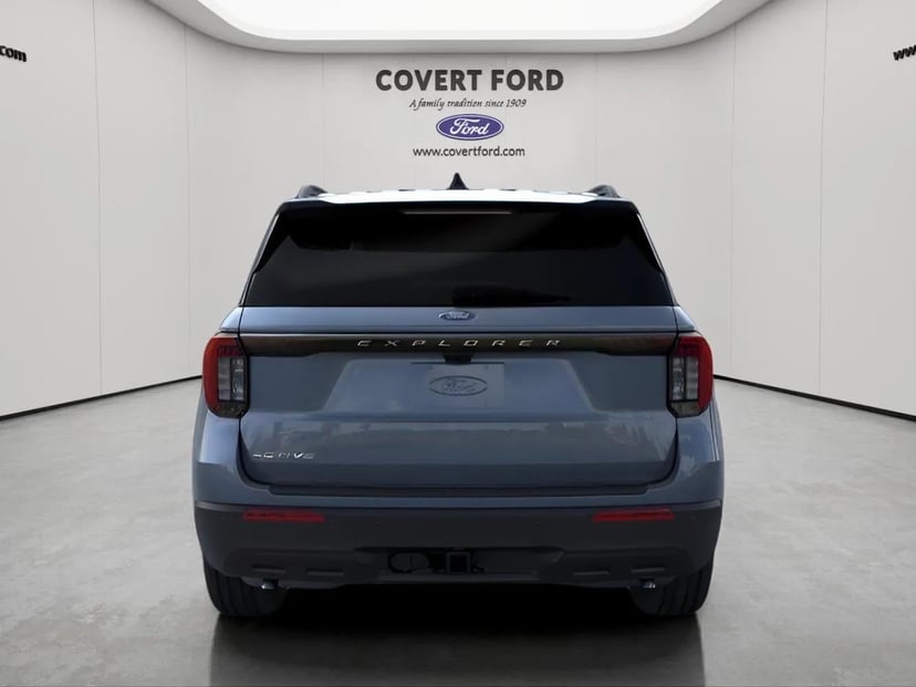 2026 Ford Explorer - Image 4