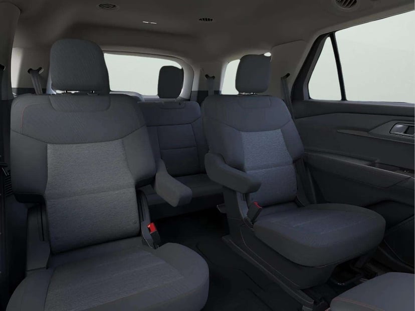 2026 Ford Explorer - Image 10