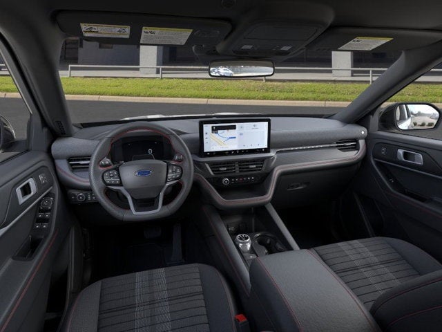 2026 Ford Explorer - Image 32
