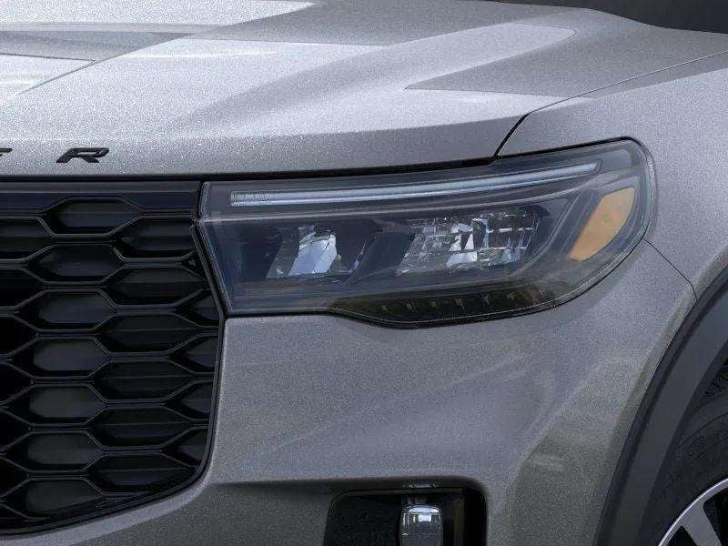 2026 Ford Explorer - Image 18