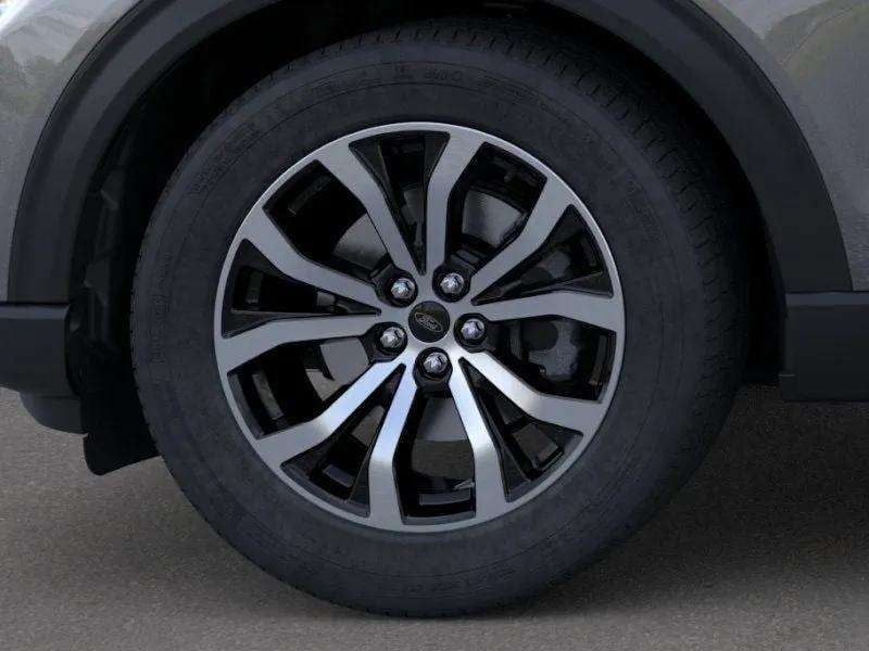 2026 Ford Explorer - Image 19