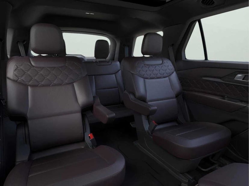 2026 Ford Explorer - Image 11