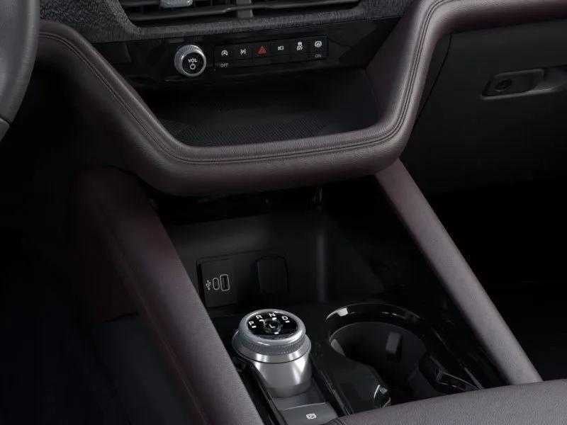 2026 Ford Explorer - Image 15