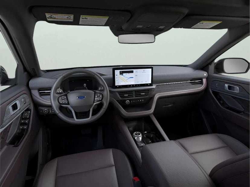 2026 Ford Explorer - Image 9