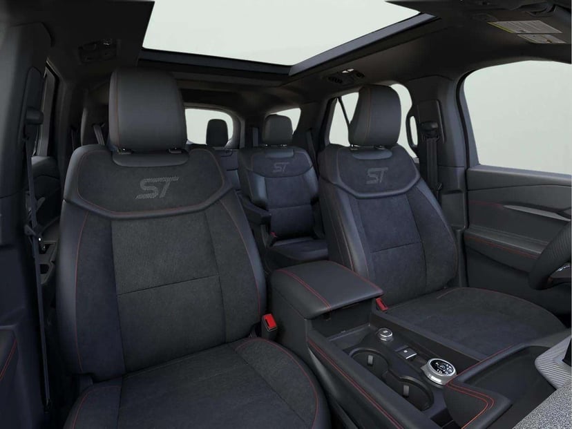 2026 Ford Explorer - Image 11
