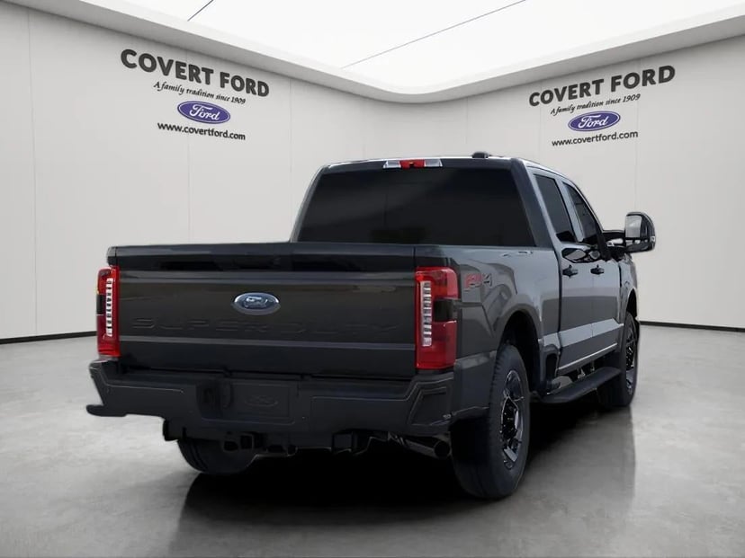 2026 Ford F-250SD - Image 8