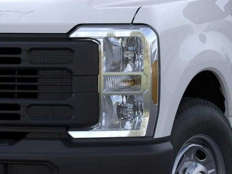 2026 Ford F-250SD - Image 18