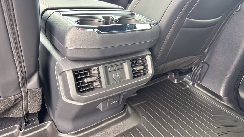 2026 Ford F-150 - Image 29