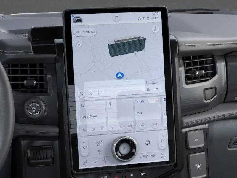 2025 Ford F-150 Lightning - Image 14