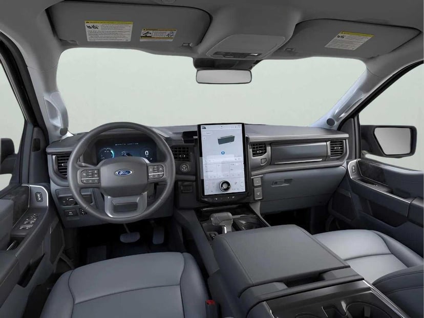 2025 Ford F-150 Lightning - Image 9