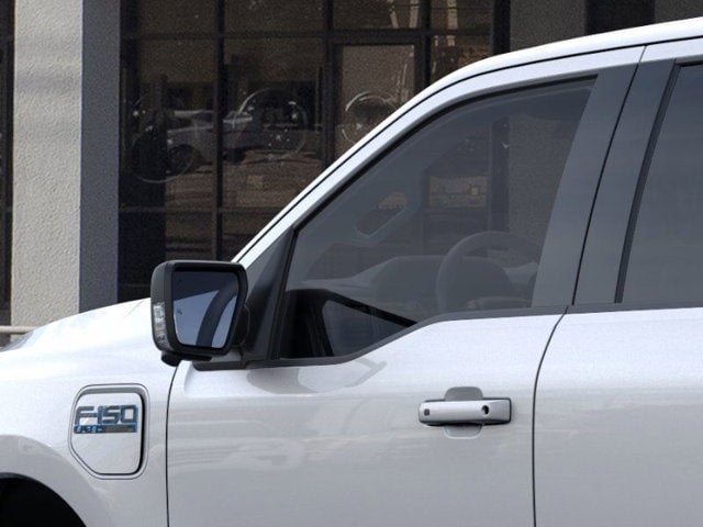 2025 Ford F-150 Lightning - Image 42