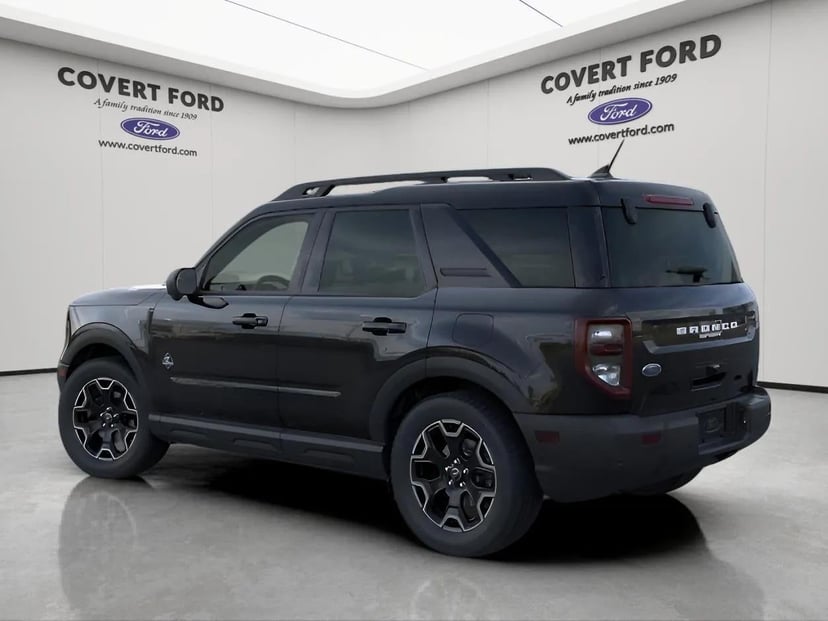 2025 Ford Bronco Sport - Image 4