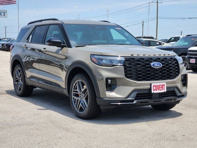2026 Ford Explorer - Image 2