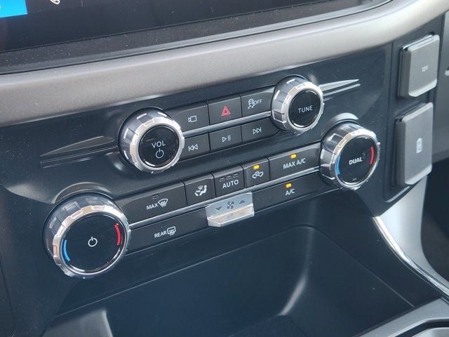 2026 Ford F-150 - Image 17