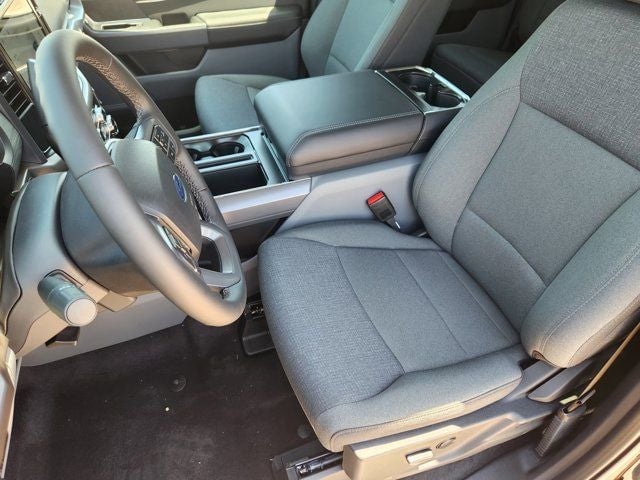 2026 Ford F-150 - Image 12