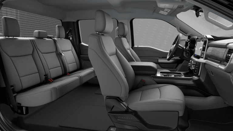 2026 Ford F-150 - Image 31