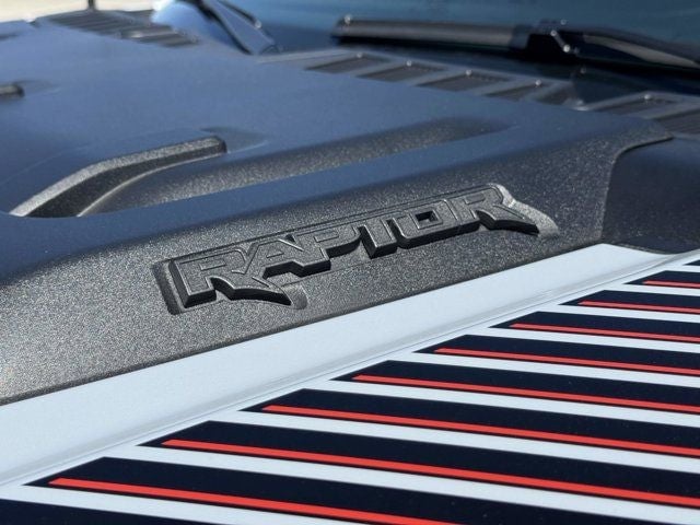 2025 Ford F-150 - Image 3