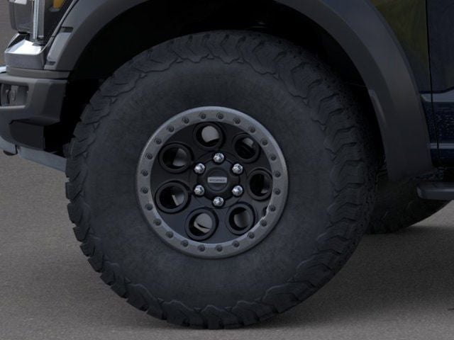 2025 Ford F-150 - Image 19