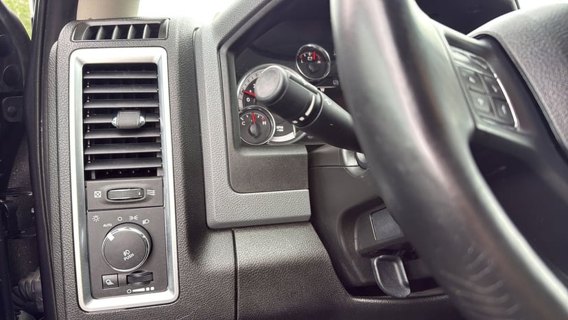 2019 RAM 1500 Classic - Image 12