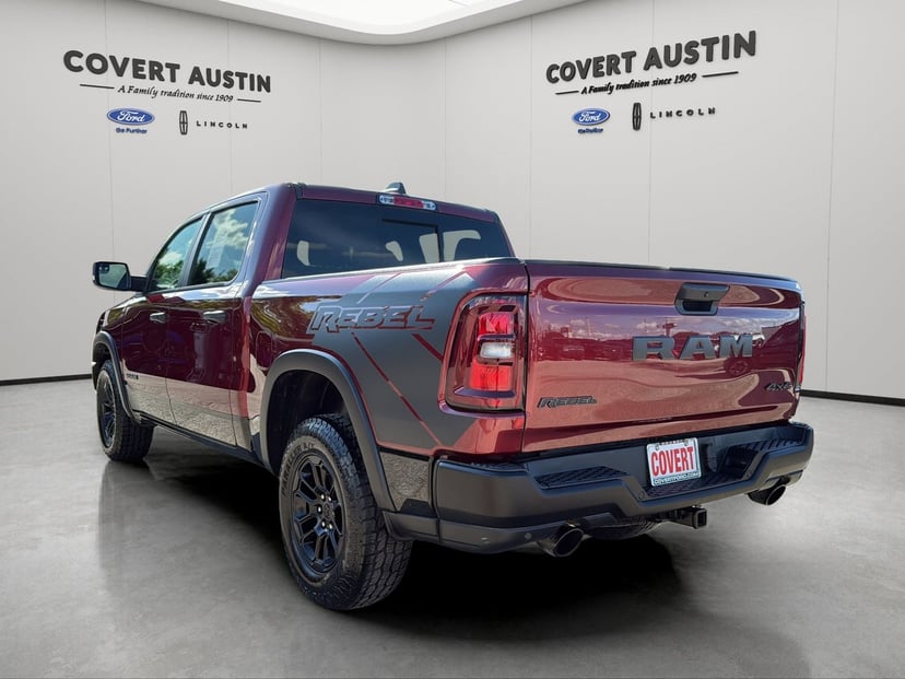 2025 RAM 1500 - Image 2