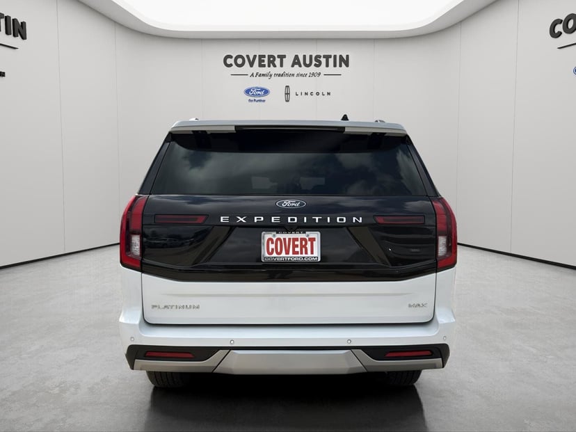 2025 Ford Expedition Max - Image 3