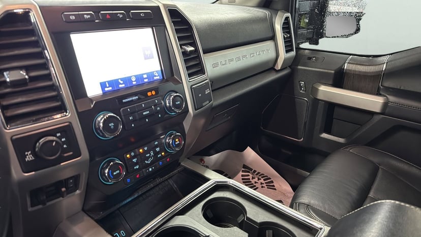 2021 Ford F-350SD - Image 16
