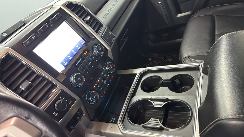 2021 Ford F-350SD - Image 17