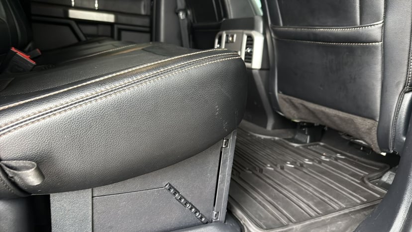 2021 Ford F-350SD - Image 23