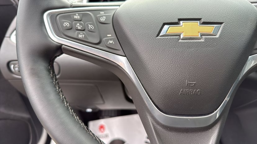 2023 Chevrolet Malibu - Image 14