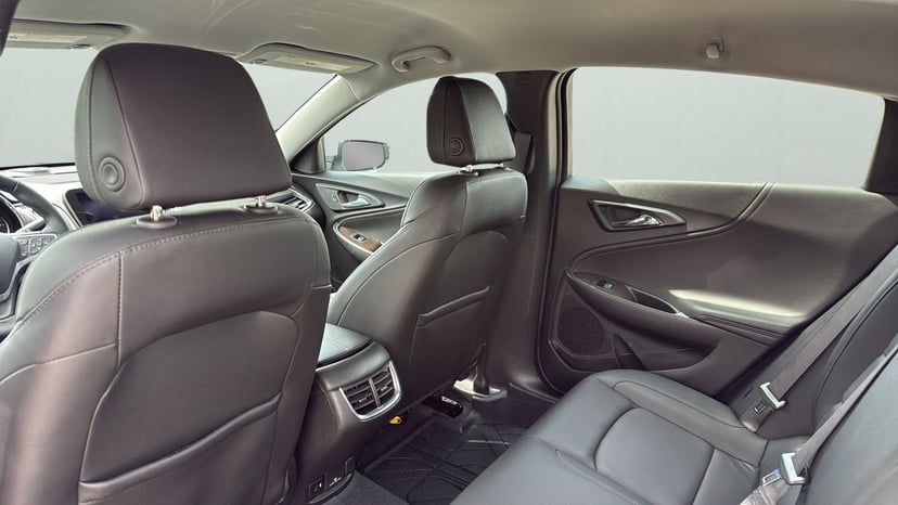 2023 Chevrolet Malibu - Image 26