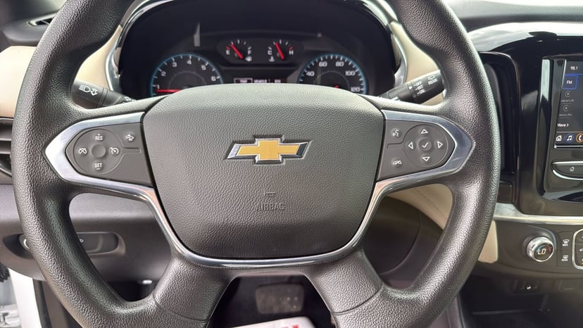 2022 Chevrolet Traverse - Image 13
