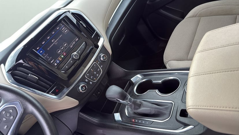 2022 Chevrolet Traverse - Image 19