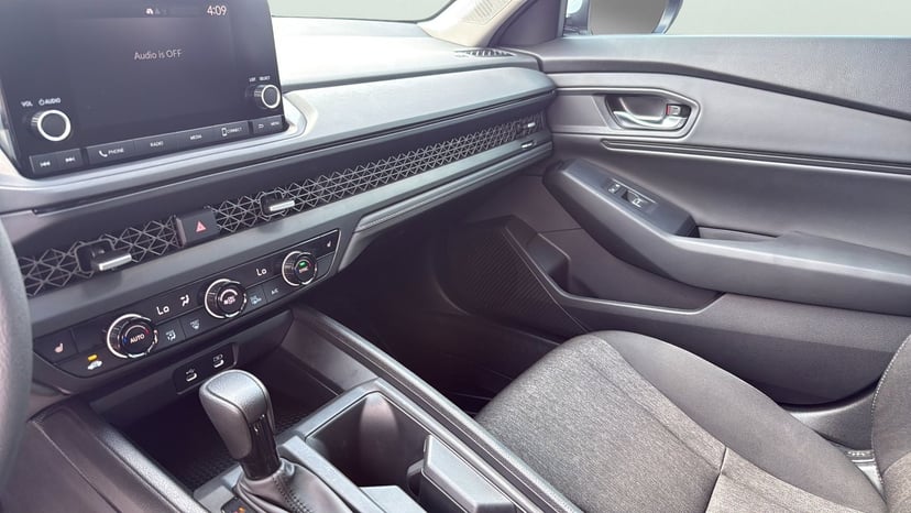 2024 Honda Accord - Image 19