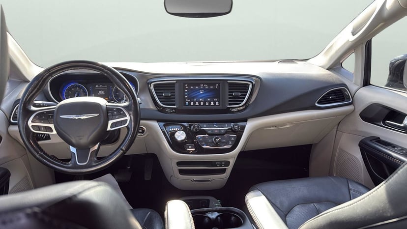 2020 Chrysler Pacifica - Image 22