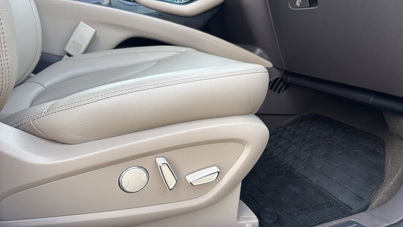 2022 Lincoln Nautilus - Image 24