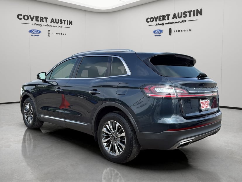 2022 Lincoln Nautilus - Image 3