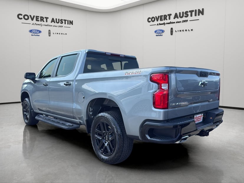2026 Chevrolet Silverado 1500 - Image 2