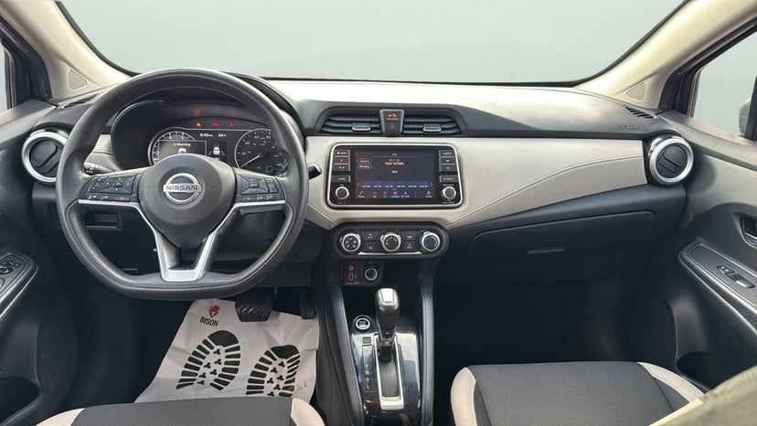 2021 Nissan Versa - Image 14