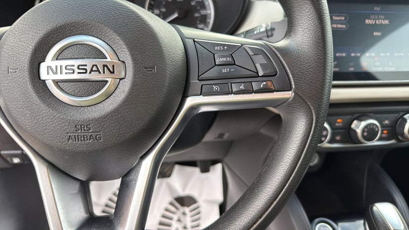 2021 Nissan Versa - Image 8
