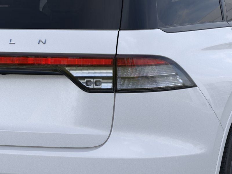 2026 Lincoln Aviator - Image 21