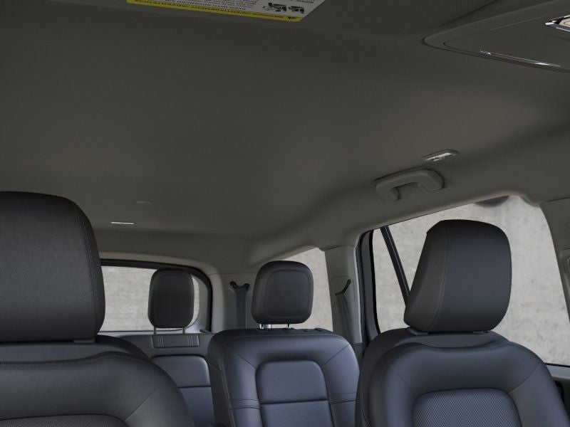 2026 Lincoln Aviator - Image 22