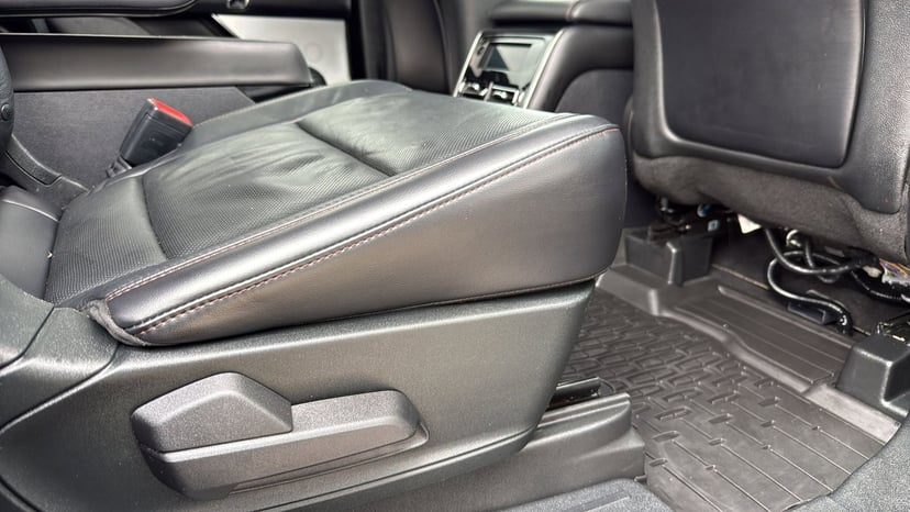 2020 Lincoln Aviator - Image 26