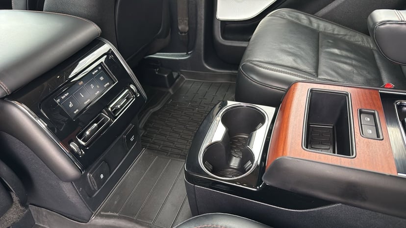 2020 Lincoln Aviator - Image 27
