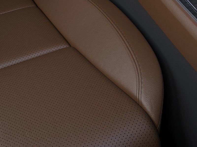 2026 Lincoln Aviator - Image 16