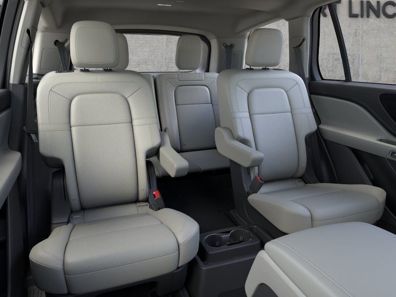 2026 Lincoln Aviator - Image 11